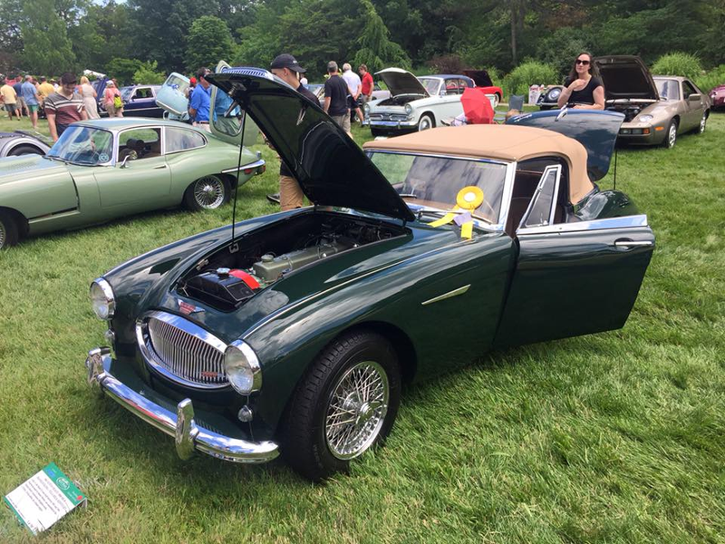 Illustration for article titled Pictures from theĀ Ā 2015 Ault Park Concours dāElegance (Cincinnati)